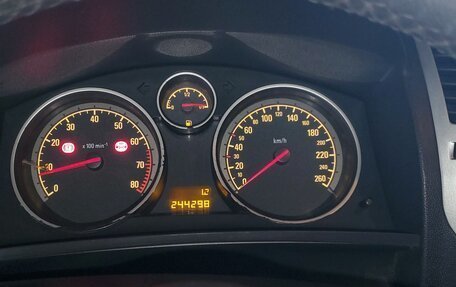 Opel Zafira B, 2012 год, 960 000 рублей, 4 фотография