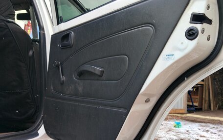 Toyota Sprinter VIII (E110), 2000 год, 420 000 рублей, 8 фотография