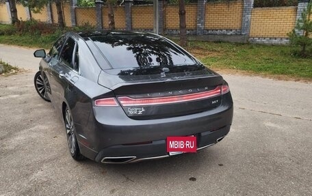 Lincoln MKZ II рестайлинг, 2017 год, 1 700 000 рублей, 3 фотография