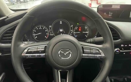 Mazda 3, 2022 год, 2 100 000 рублей, 13 фотография