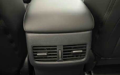 Mazda 3, 2022 год, 2 100 000 рублей, 24 фотография