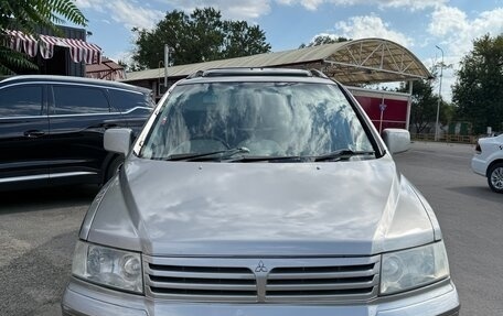 Mitsubishi Chariot III, 2001 год, 480 000 рублей, 13 фотография