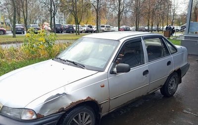 Daewoo Nexia I рестайлинг, 2000 год, 100 000 рублей, 1 фотография