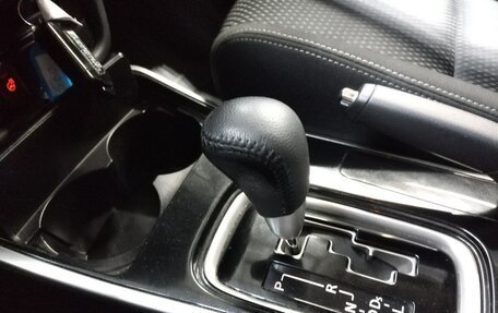 Mitsubishi Outlander III рестайлинг 3, 2018 год, 1 530 000 рублей, 14 фотография