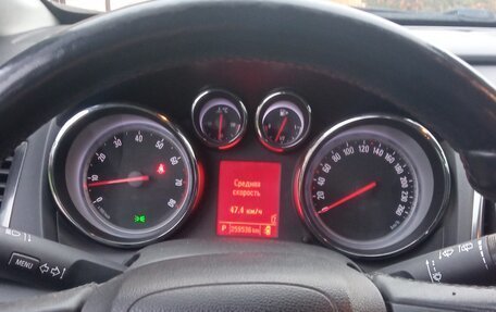 Opel Astra J, 2011 год, 570 000 рублей, 7 фотография