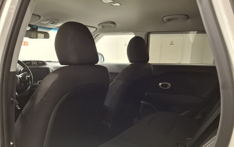 KIA Soul II рестайлинг, 2018 год, 1 518 000 рублей, 15 фотография