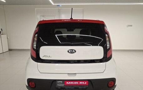 KIA Soul II рестайлинг, 2018 год, 1 518 000 рублей, 7 фотография