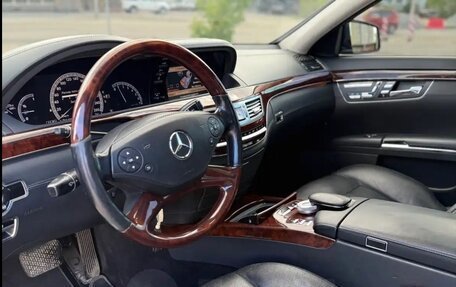 Mercedes-Benz S-Класс, 2009 год, 2 000 000 рублей, 10 фотография