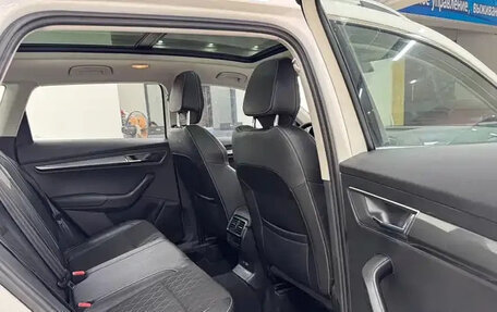 Skoda Karoq I, 2021 год, 3 000 000 рублей, 18 фотография