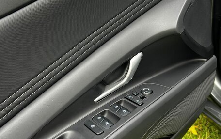 Hyundai Elantra, 2024 год, 2 350 000 рублей, 6 фотография