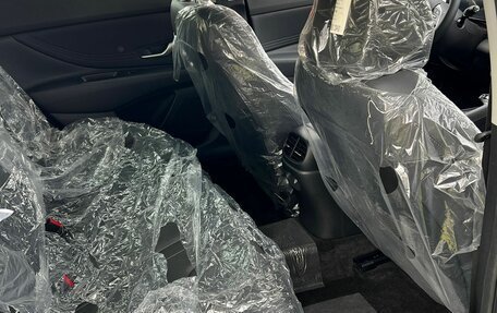 Hyundai Elantra, 2024 год, 2 350 000 рублей, 16 фотография