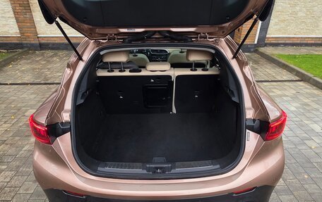 Infiniti QX30, 2017 год, 2 469 000 рублей, 13 фотография