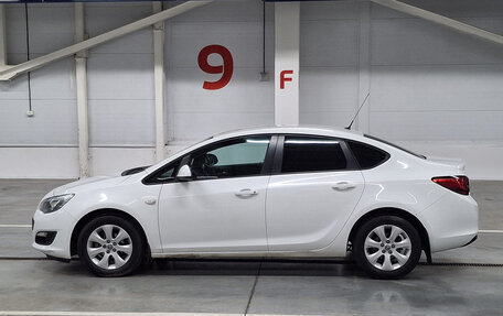 Opel Astra J, 2014 год, 899 000 рублей, 10 фотография