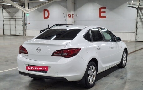 Opel Astra J, 2014 год, 899 000 рублей, 6 фотография