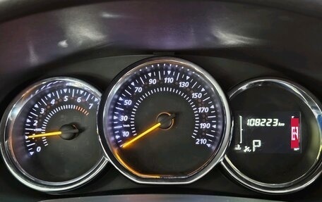 Renault Logan II, 2020 год, 1 040 000 рублей, 10 фотография