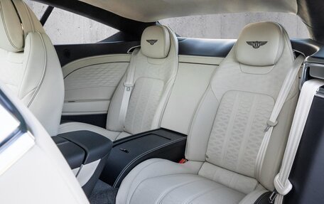 Bentley Continental GT, 2025 год, 44 500 000 рублей, 24 фотография