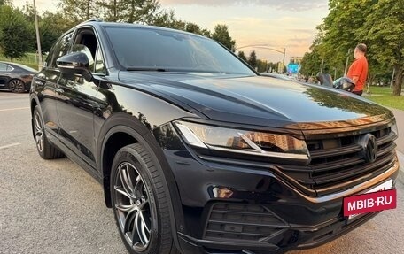 Volkswagen Touareg III, 2019 год, 3 950 000 рублей, 3 фотография
