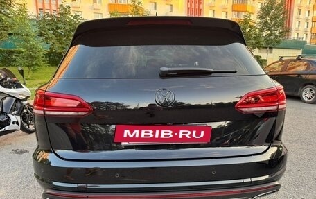 Volkswagen Touareg III, 2019 год, 3 950 000 рублей, 8 фотография