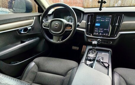 Volvo V90 Cross Country I рестайлинг, 2018 год, 3 480 000 рублей, 8 фотография