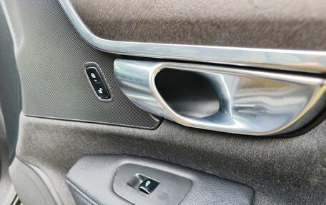 Volvo V90 Cross Country I рестайлинг, 2018 год, 3 480 000 рублей, 10 фотография