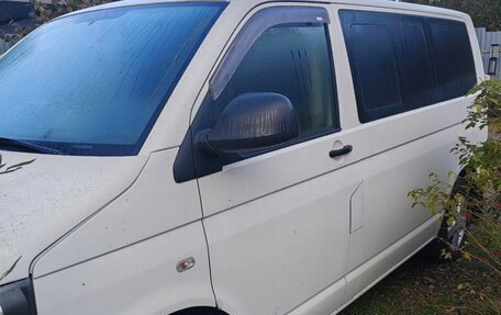 Volkswagen Caravelle T5, 2013 год, 1 750 000 рублей, 5 фотография