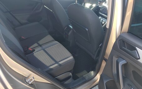 Volkswagen Tiguan II, 2017 год, 2 000 000 рублей, 10 фотография