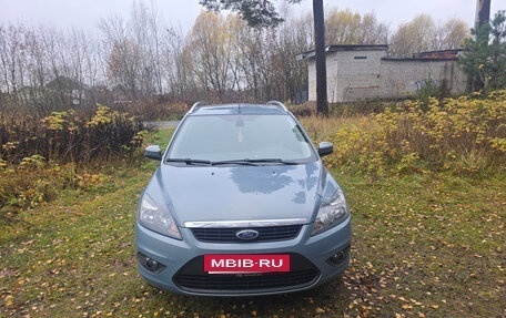Ford Focus II рестайлинг, 2010 год, 555 000 рублей, 2 фотография