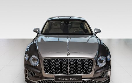 Bentley Flying Spur, 2025 год, 41 000 000 рублей, 2 фотография