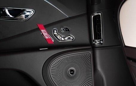 Bentley Flying Spur, 2025 год, 41 000 000 рублей, 25 фотография