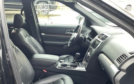 Ford Explorer VI, 2016 год, 2 962 000 рублей, 15 фотография