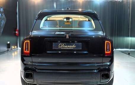 Rolls-Royce Cullinan, 2025 год, 59 000 000 рублей, 2 фотография