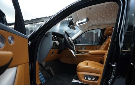 Rolls-Royce Cullinan, 2025 год, 59 000 000 рублей, 9 фотография