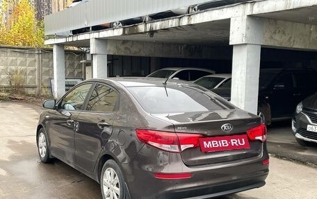 KIA Rio III рестайлинг, 2016 год, 1 065 000 рублей, 6 фотография
