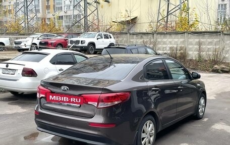 KIA Rio III рестайлинг, 2016 год, 1 065 000 рублей, 4 фотография