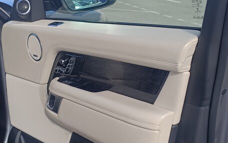 Land Rover Range Rover IV рестайлинг, 2019 год, 14 500 000 рублей, 17 фотография