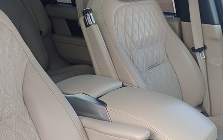 Land Rover Range Rover IV рестайлинг, 2019 год, 14 500 000 рублей, 14 фотография