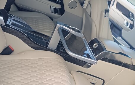 Land Rover Range Rover IV рестайлинг, 2019 год, 14 500 000 рублей, 39 фотография