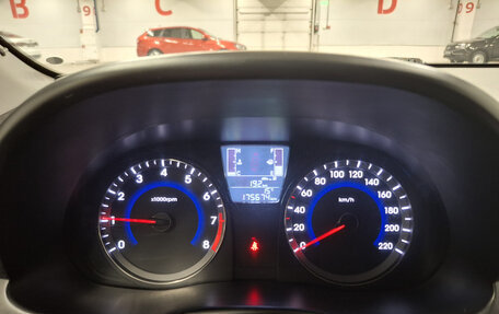 Hyundai Solaris II рестайлинг, 2015 год, 770 000 рублей, 13 фотография