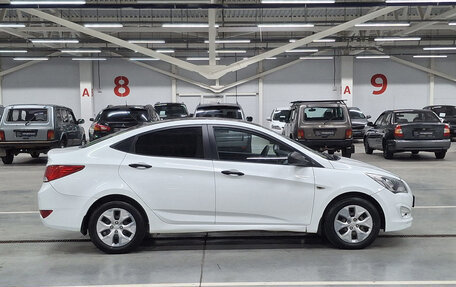 Hyundai Solaris II рестайлинг, 2015 год, 770 000 рублей, 4 фотография