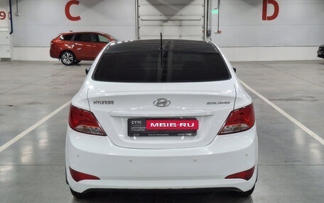 Hyundai Solaris II рестайлинг, 2015 год, 770 000 рублей, 6 фотография