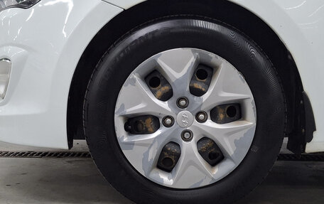 Hyundai Solaris II рестайлинг, 2015 год, 770 000 рублей, 18 фотография