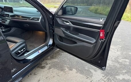 BMW 7 серия, 2019 год, 4 150 000 рублей, 16 фотография