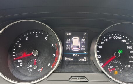 Volkswagen Tiguan II, 2018 год, 1 950 000 рублей, 4 фотография