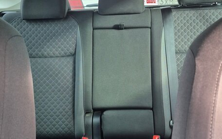 Volkswagen Tiguan II, 2018 год, 1 950 000 рублей, 8 фотография