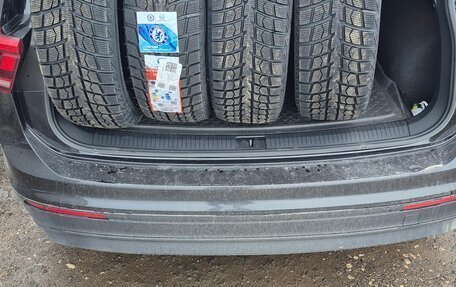 Volkswagen Tiguan II, 2018 год, 1 950 000 рублей, 23 фотография