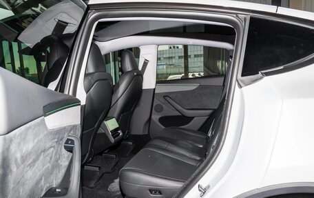 Tesla Model Y I, 2025 год, 5 814 000 рублей, 12 фотография