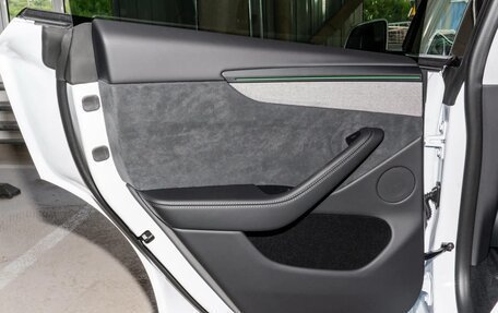 Tesla Model Y I, 2025 год, 5 814 000 рублей, 14 фотография