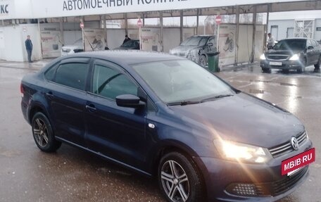 Volkswagen Polo VI (EU Market), 2013 год, 495 000 рублей, 3 фотография