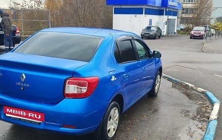 Renault Logan II, 2018 год, 950 000 рублей, 7 фотография