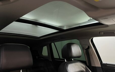 Volkswagen Tiguan II, 2018 год, 2 360 000 рублей, 11 фотография